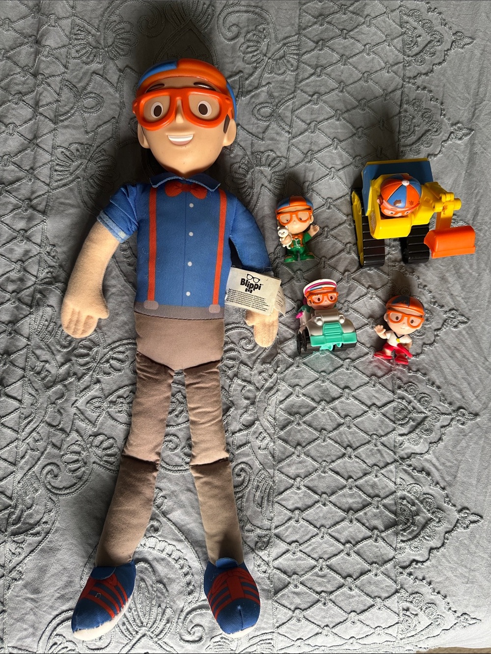 Blippi plushie & Mini Figures Set -